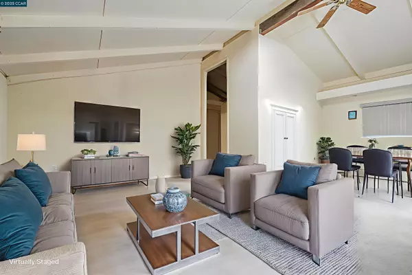 Concord, CA 94518,1971 Emerald St