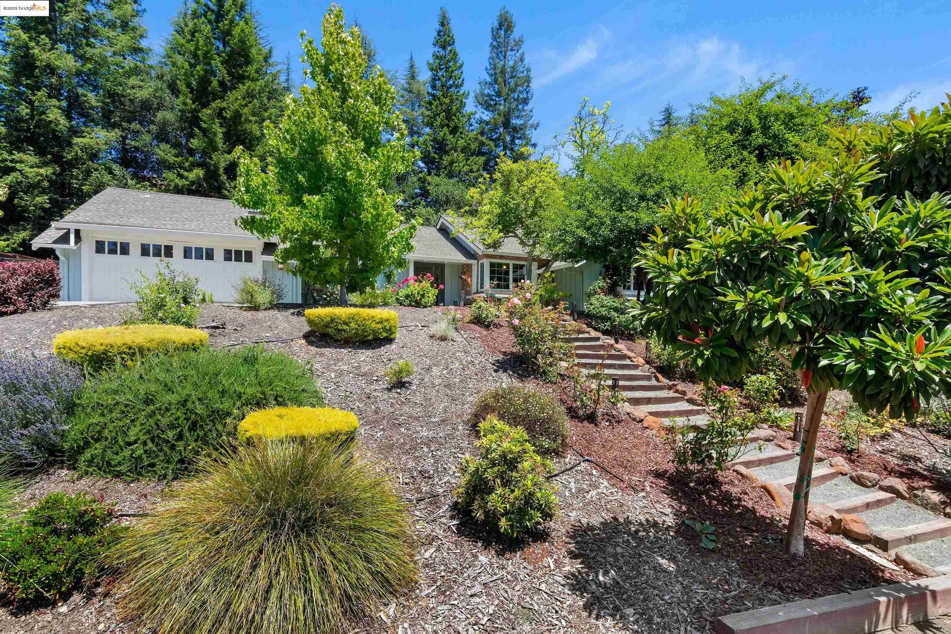 Moraga, CA 94556,307 Rheem Blvd