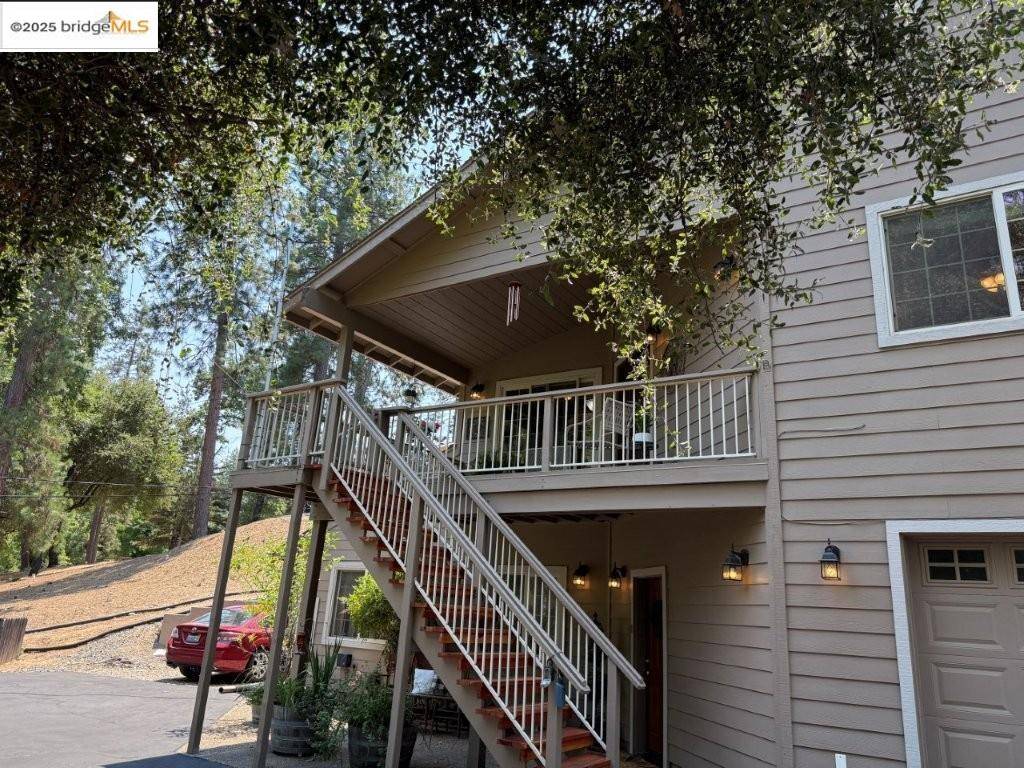 13166 Wells Fargo Dr., Groveland, CA 95321