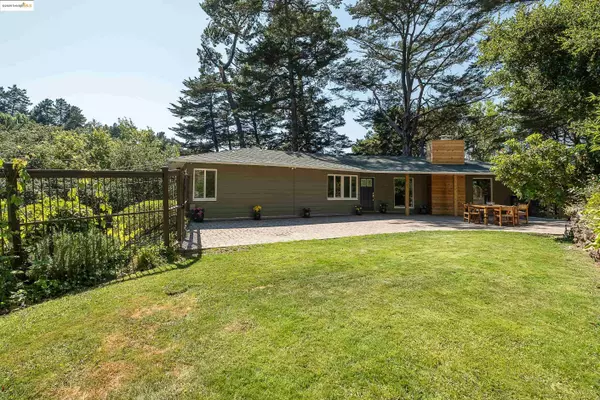 Oakland, CA 94611,6537 Aitken Dr