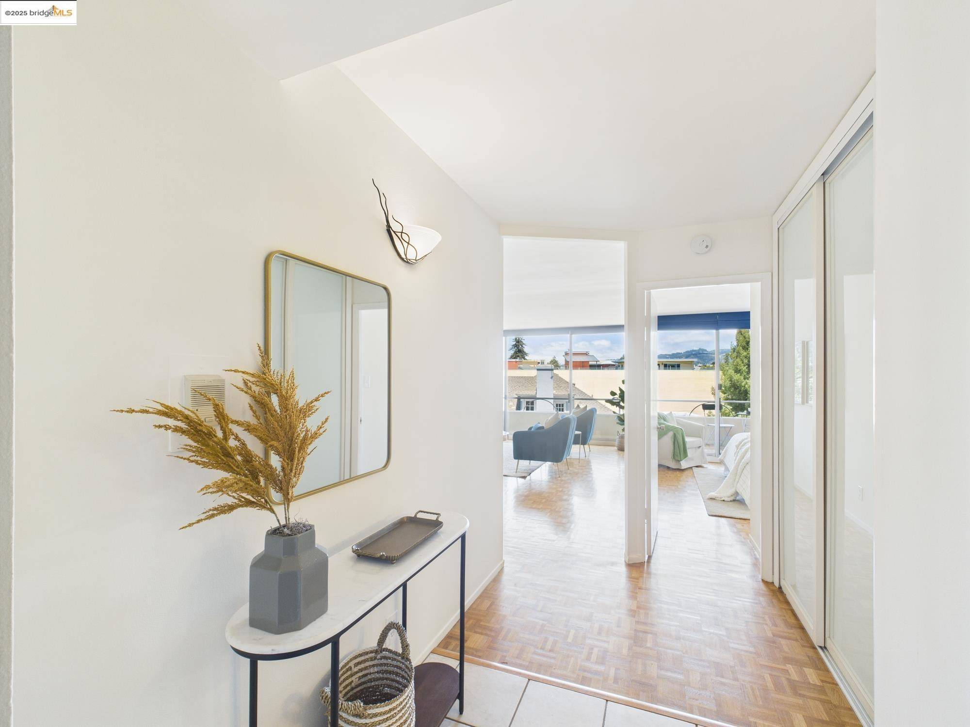 Oakland, CA 94610,320 Lee St #503