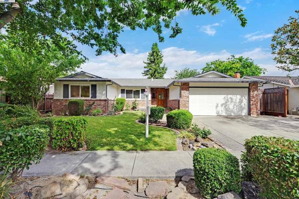 Pleasanton, CA 94566,5041 Golden Rd