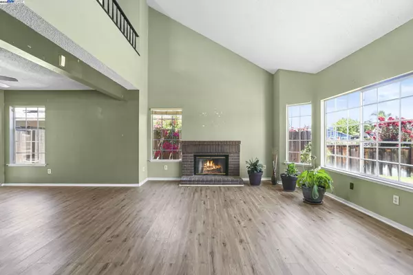 Oakley, CA 94561,1732 Isleton Court