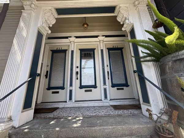 San Francisco, CA 94117,833 Scott St