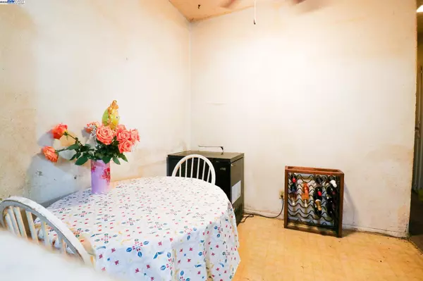 Fremont, CA 94536,3416 Deerwood Ter #113