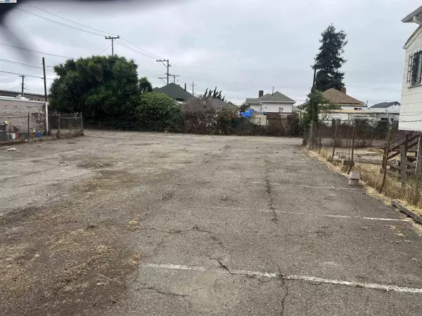 1211 41st Ave., Oakland, CA 94601