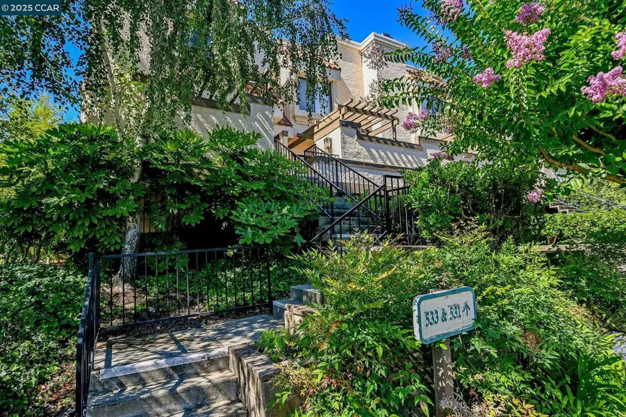 533 Pimlico Ct, Walnut Creek, CA 94597