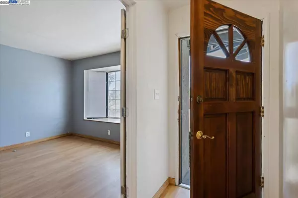 Fremont, CA 94538,5533 Fiesta Rd