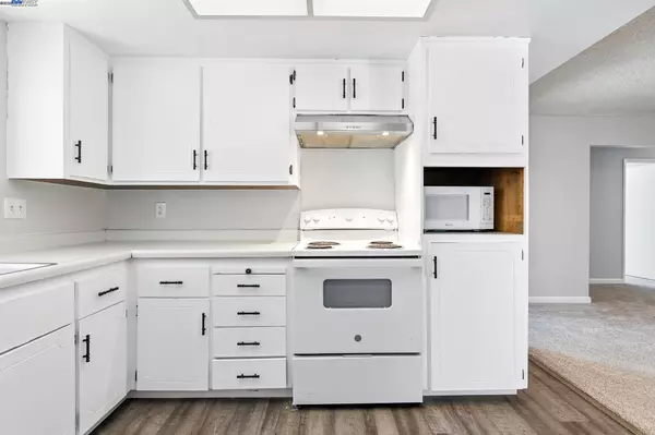 Antioch, CA 94509,2924 Ventura Ct