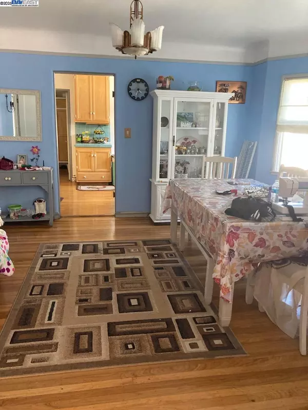 Hayward, CA 94541,22234 Prospect St