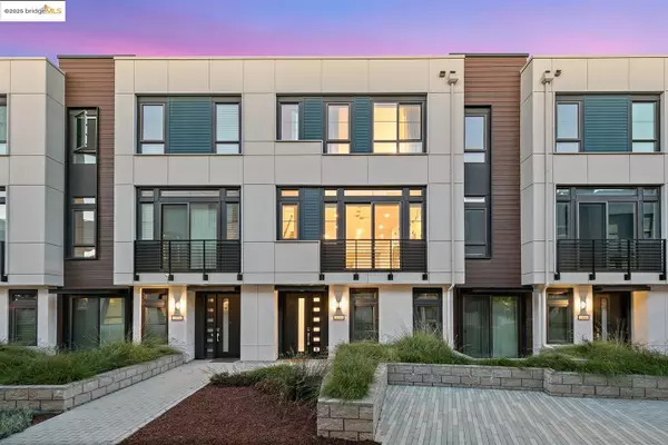 Alameda, CA 94501,2048 Starling Ln