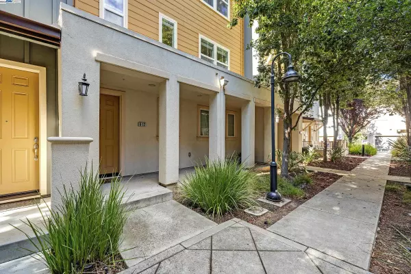 Hayward, CA 94541,612 Staley Ave