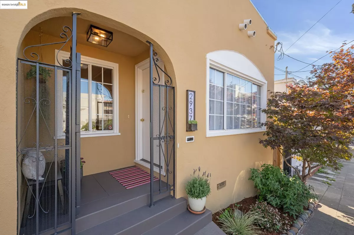 Oakland, CA 94601,2937 Bona