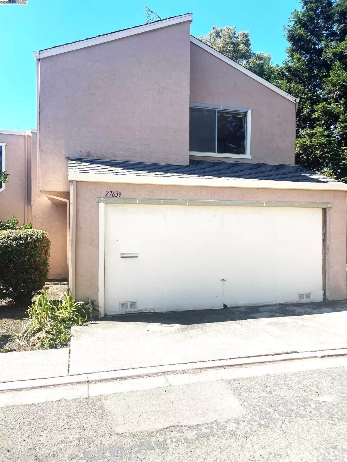 Hayward, CA 94544,27639 Eucalyptus Ct