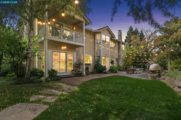 40 Edinburgh Pl, Danville, CA 94526