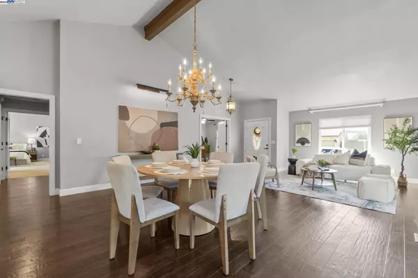 San Ramon, CA 94583,820 Pinehurst Pl