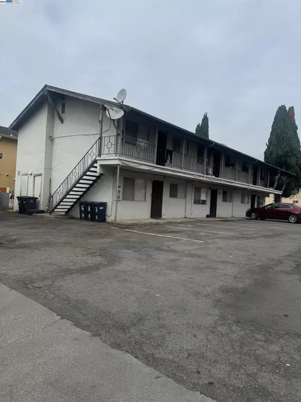 Hayward, CA 94544,318 Dumont Ave