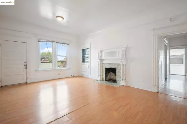 Monterey, CA 93940,443 Watson St