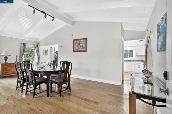 Pinole, CA 94564,594 Summit Dr