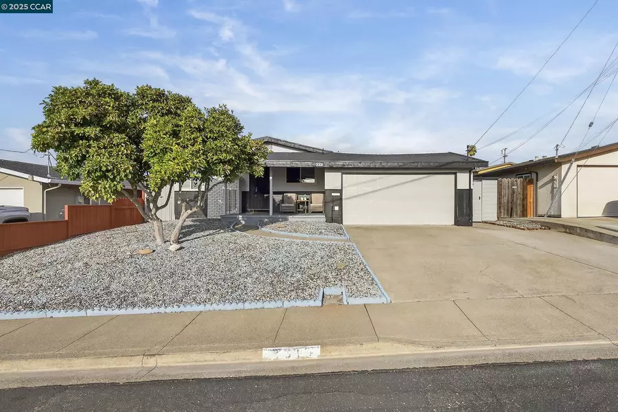 2615 Henry Ave, Pinole, CA 94564