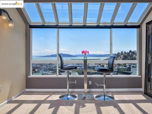 1400 Pinnacle Ct #317, Richmond, CA 94801