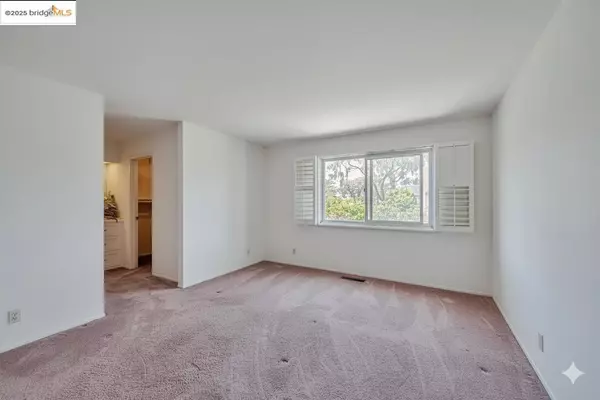 Alameda, CA 94502,1160 Marianas Ln