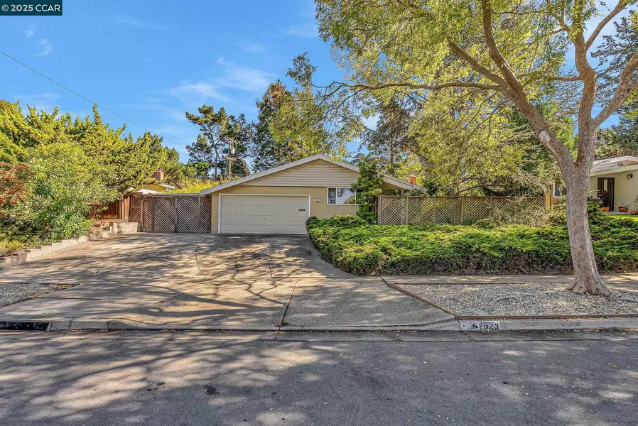 2823 Wiswall Dr, Richmond, CA 94806