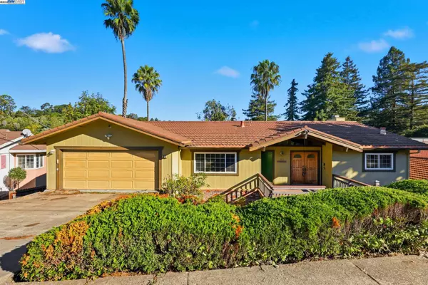 85 Sequoyah View, Oakland, CA 94605