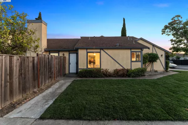 Hayward, CA 94544,100 Boardwalk Way