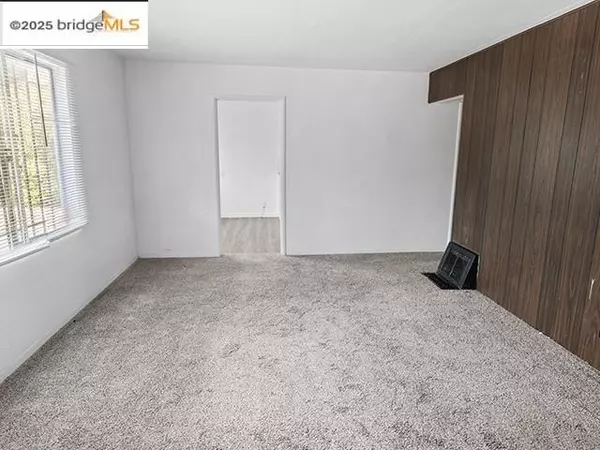 Oakland, CA 94605,3562 Seminary Ave