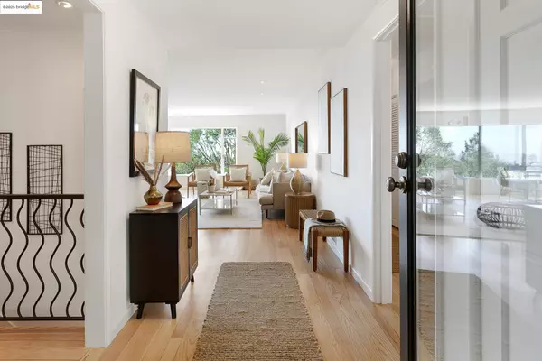 Oakland, CA 94611,5973 Rincon Dr