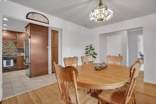 Dublin, CA 94568,7347 Ione Ct