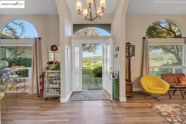 Jamestown, CA 95327,10200 Bell Mooney Rd.