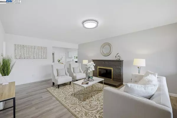 San Leandro, CA 94578,466 Lloyd Ave