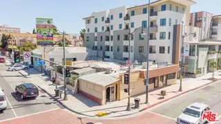 Los Angeles, CA 90033,2403 1ST Street