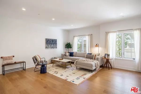 288 S Oakland Avenue #210, Pasadena, CA 91101