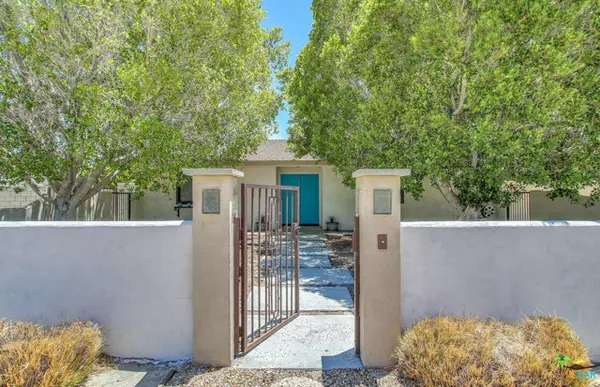 2190 N Deborah Road, Palm Springs, CA 92262