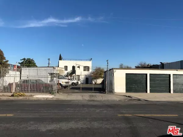 818 Sanford Avenue, Wilmington (los Angeles), CA 90744