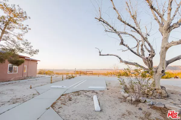 Joshua Tree, CA 92252,65675 Sullivan Road