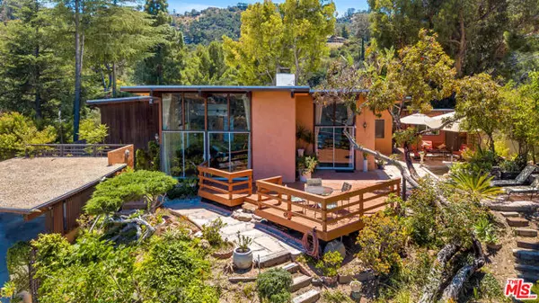 19847 HORSESHOE Drive, Topanga (los Angeles), CA 90290