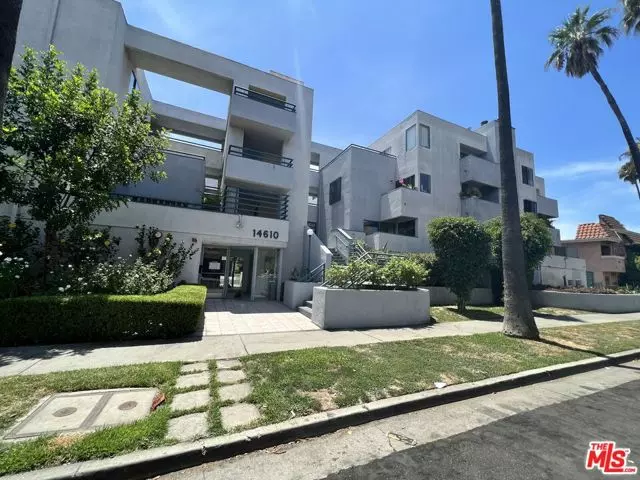 Van Nuys (los Angeles), CA 91411,14610 Erwin Street #212