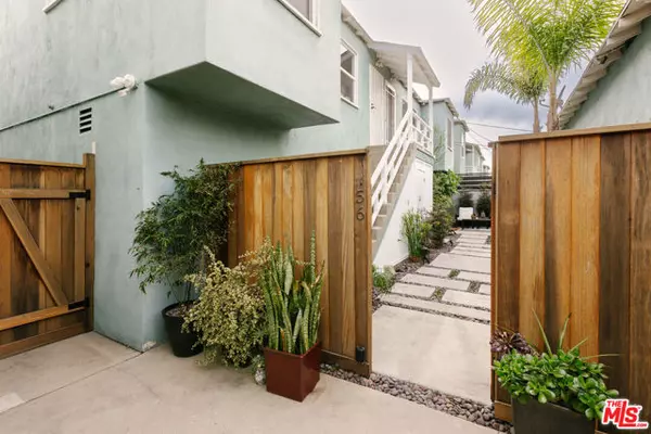 2424 Oak Street #5, Santa Monica, CA 90405