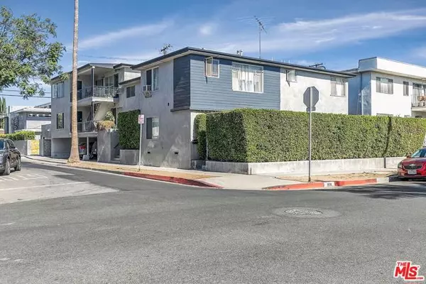 7452 Romaine Street, West Hollywood, CA 90046