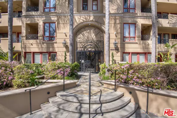 411 N Oakhurst Drive #311, Beverly Hills, CA 90210