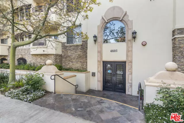 Studio City (los Angeles), CA 91604,4601 Coldwater Canyon Avenue #104