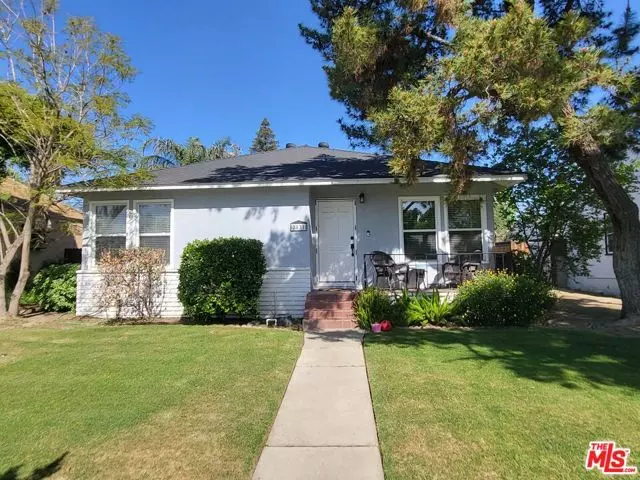 2831 Pine Street, Bakersfield, CA 93301