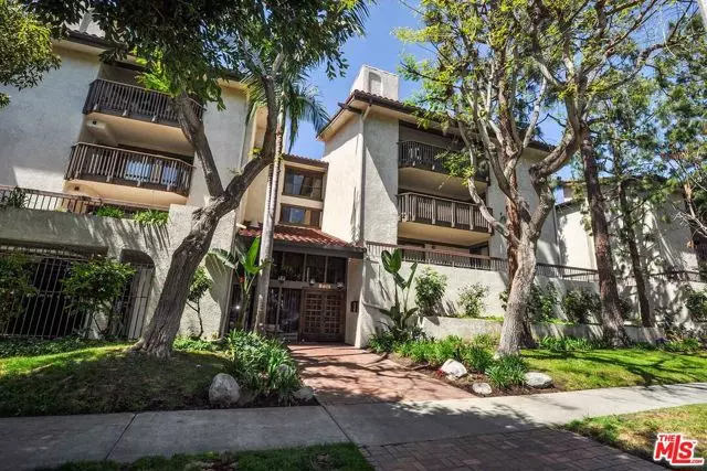 Playa Del Rey (los Angeles), CA 90293,8601 Falmouth Avenue #210