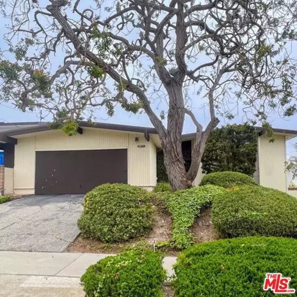 28711 Cedarbluff Drive, Rancho Palos Verdes, CA 90275