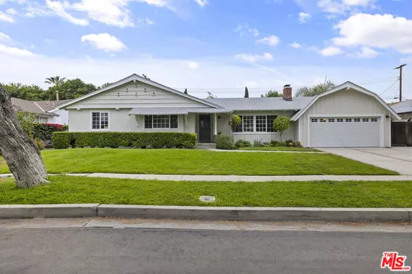 17815 Hiawatha Street, Granada Hills (los Angeles), CA 91344