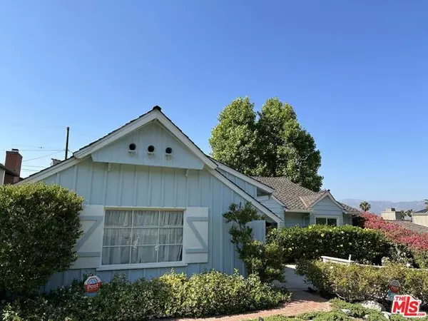 3647 Willowcrest Avenue, Studio City (los Angeles), CA 91604